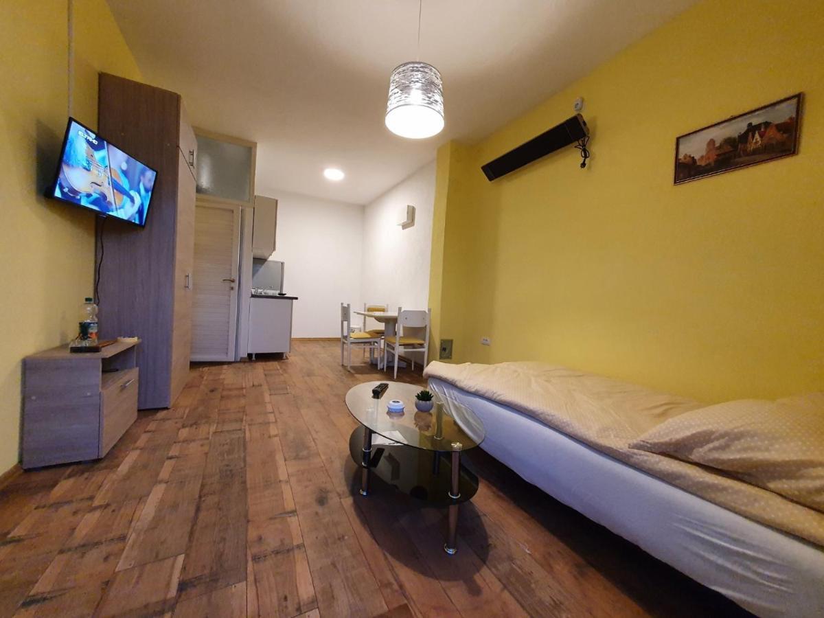 Apartmani Sarti バニャ・ルカ エクステリア 写真